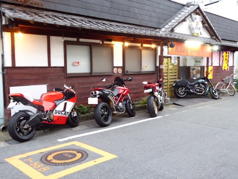 腕相撲KEIKO・CookingChicken塾‐和洋中ぱすたアームレスリング居酒屋