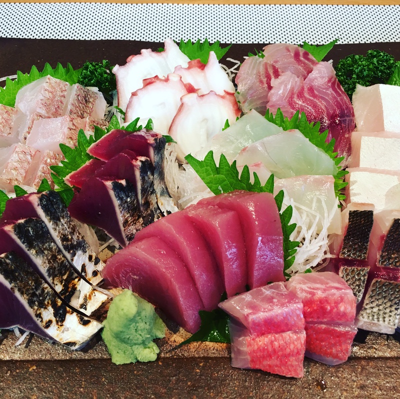 熱海で知る人ぞ知る魚屋さんと言えば湊鮮魚店さん❤️
ホームパーティーやおもてなしをしたい時には絶対...